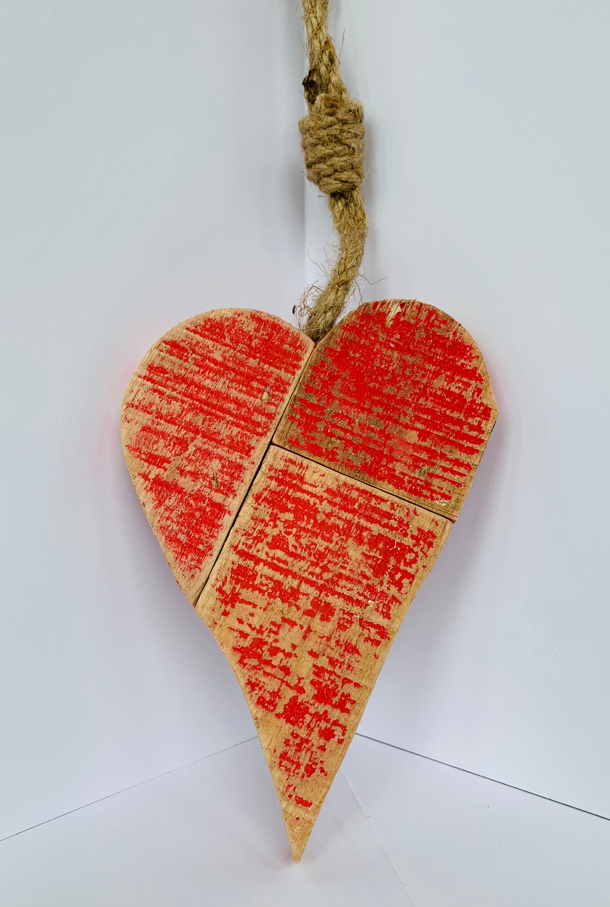 Distressed Wood Heart Ornament